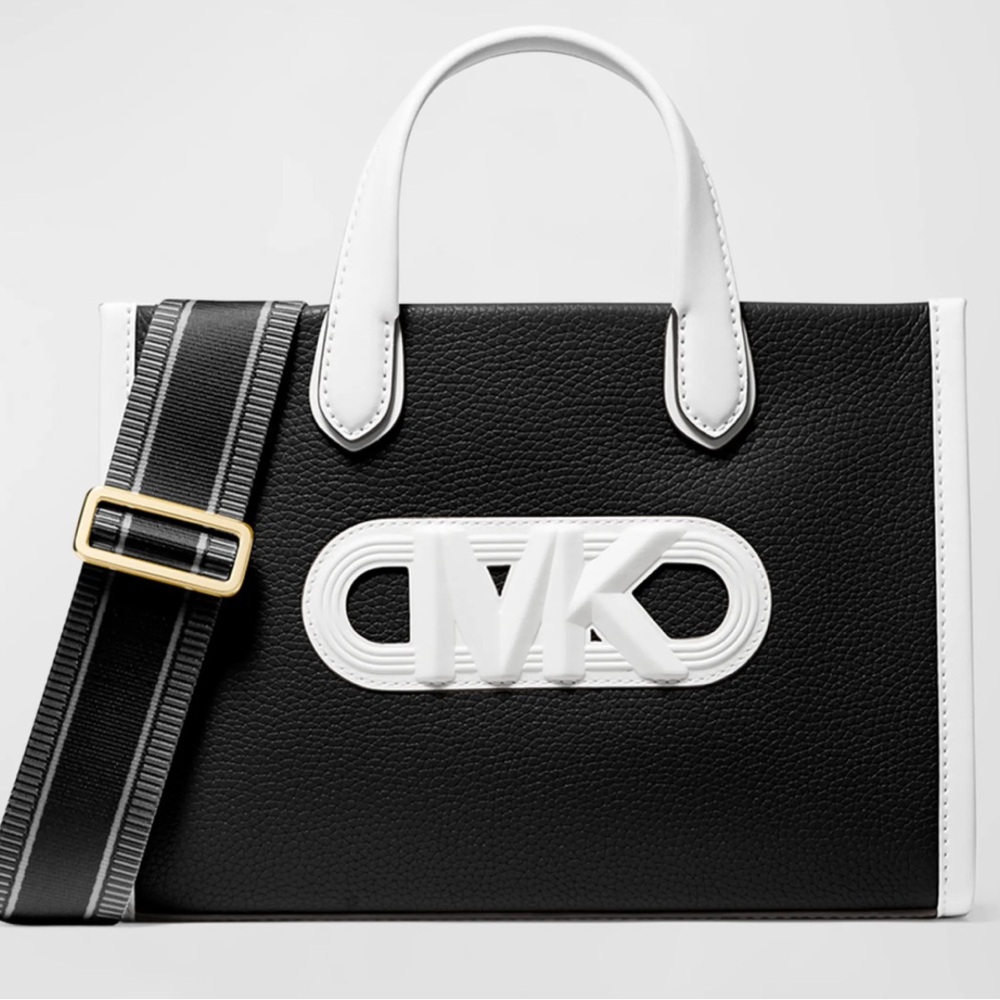 NEW MICHAEL Michael Kors GiGi Small Leather Messenger Bag